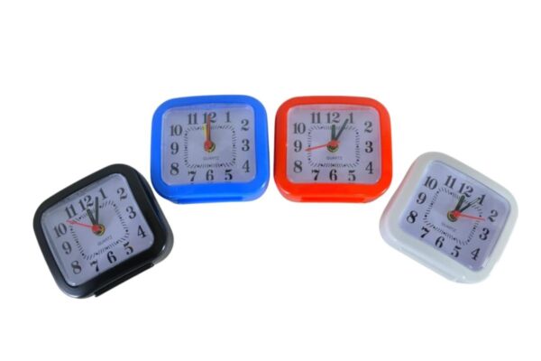 RELOJ DESPERTADOR PLASTICO 8CM ART-NH243152 4695