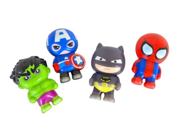 SQUISHY SUPER HEROES 11CM J8176